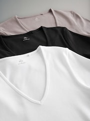 The Set lot de 3 t-shirts côtelés Col en V Manches - Image 5 of 6