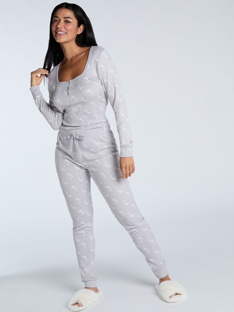 Grau/Sternmotiv - Boux Avenue – Set aus geripptem Top und Leggings mit Sternmuster - Bild 1 von 6 Grau/Sternmotiv - Boux Avenue – Set aus geripptem Top und Leggings mit Sternmuster - Bild 1 von 6