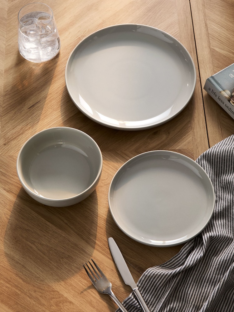 12 Piece Grey Moderna Dinner Set - Image 2 of 4