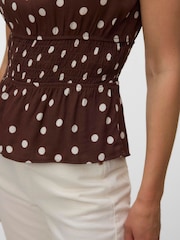VERO MODA Brown Sleeveless Smock Detail Polka Dot Top - Image 4 of 5