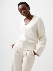 French Connection Cream Melissa Boucle V-Neck Jumper - Image 3 of 4
