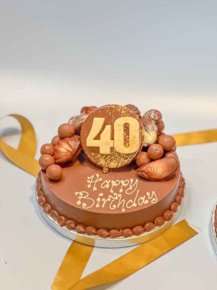 40th Birthday Smash Cake by Sweet Trees - Image 2 of 3