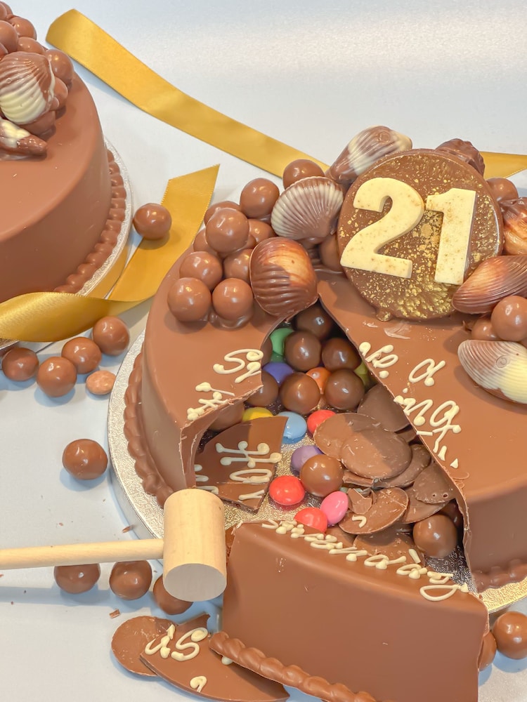 21st Birthday Smash Cake by Sweet Trees - Image 5 of 5