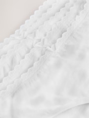 White Briefs 5 Pack (1.5-16yrs) - Image 8 of 9