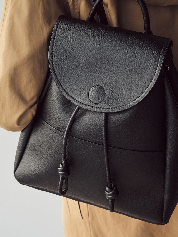 Black Clean Backpack - Image 2 of 7 Black Clean Backpack - Image 2 of 7