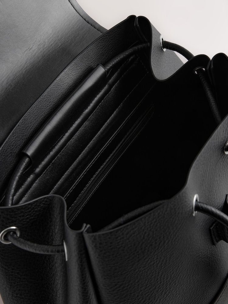 Black Clean Backpack - Image 7 of 7 Black Clean Backpack - Image 7 of 7