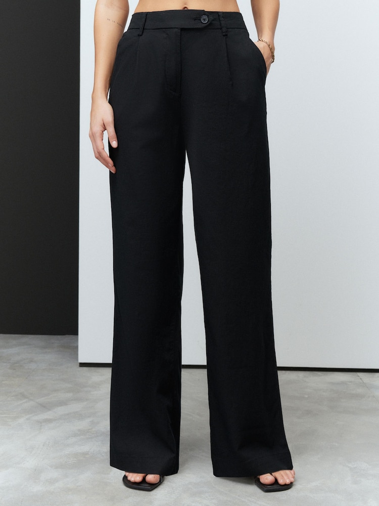 Noir - Pantalons riches en lin ample Stay Smart - Image 3 of 8