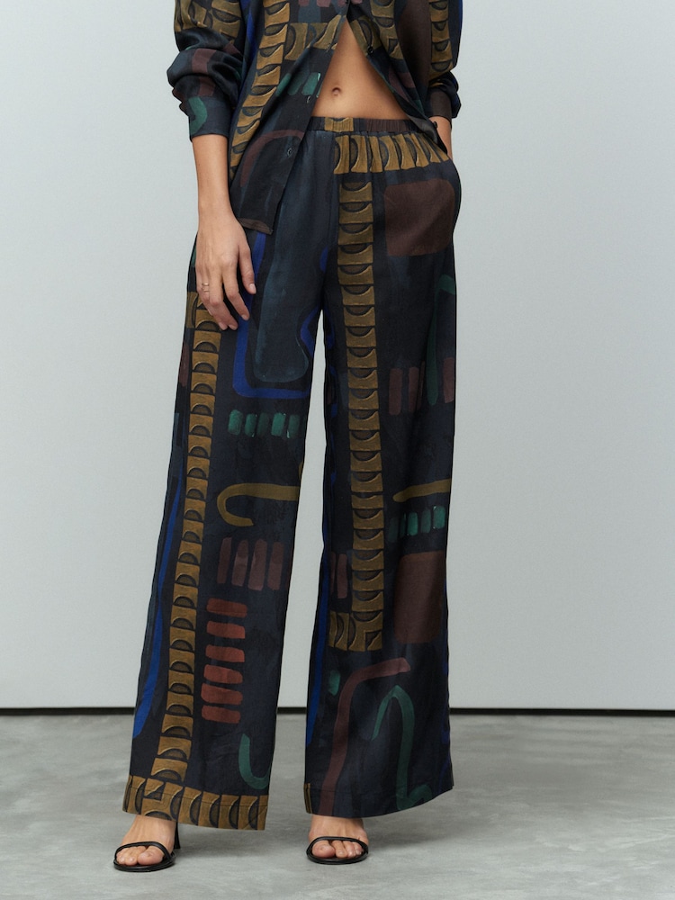 Navy Print Wide Leg Trousers with Linen - Image 2 of 7