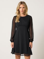 Schwarz - M&Co Petite Long Sleeve Chiffon Dress - Bild 1 von 6