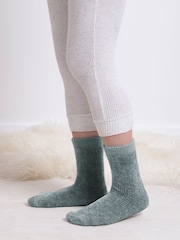 Totes Grey Ladies Fairisle Pattern and Chenille Winter Slipper Socks 2 Pack - Image 3 of 5