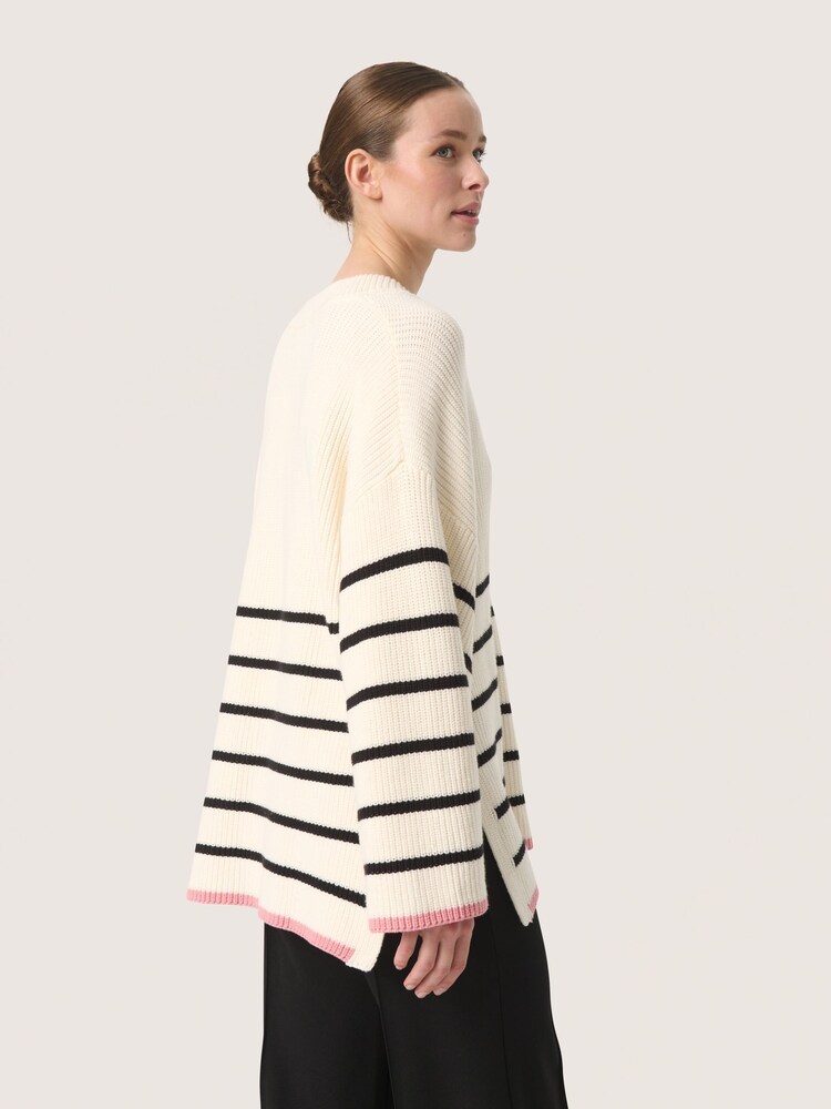 Soaked in Luxury Loose Fit Musling V-Neck Pullover White Jumper - Image 2 of 6