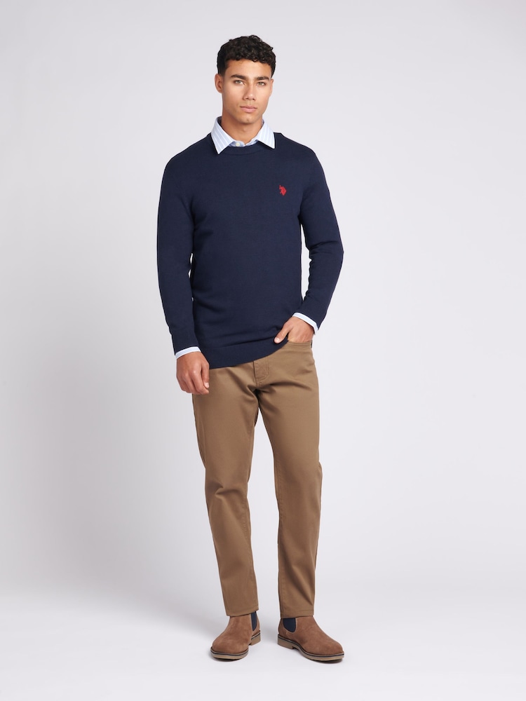 כחול כהה - .U.S. Polo Assn סוודר עם צווארון עגול מכותנה לגברים - Image 3 of 7