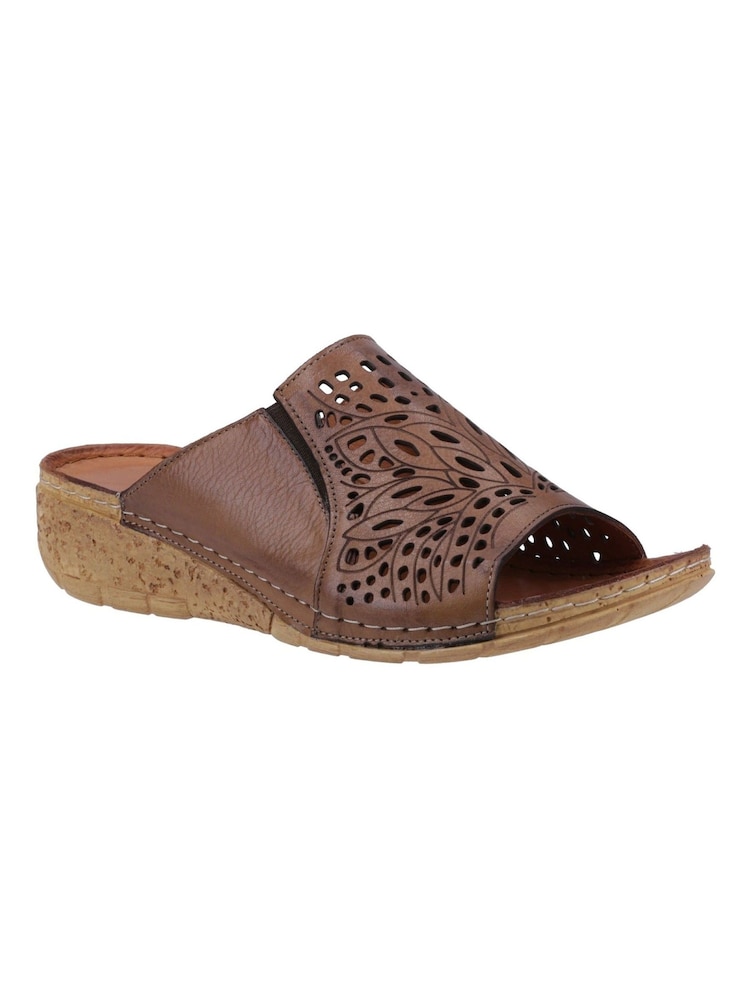 Riva Cardigan Brown Sandals - Image 1 of 4
