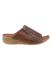 Riva Cardigan Brown Sandals - Image 4 of 4