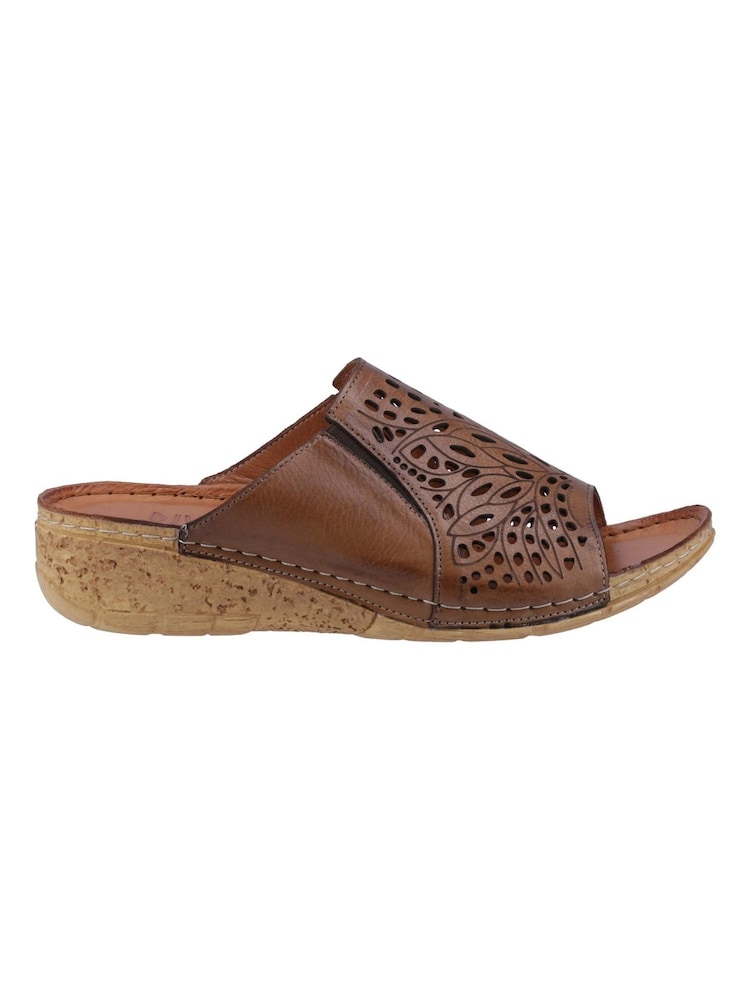 Riva Cardigan Brown Sandals - Image 4 of 4