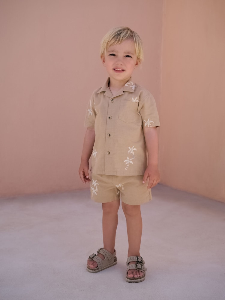 Tan Brown Texture Palm Revere Collar Short Sleeve Texture Shirt And Shorts Set (3mths-7yrs) - Image 2 of 9