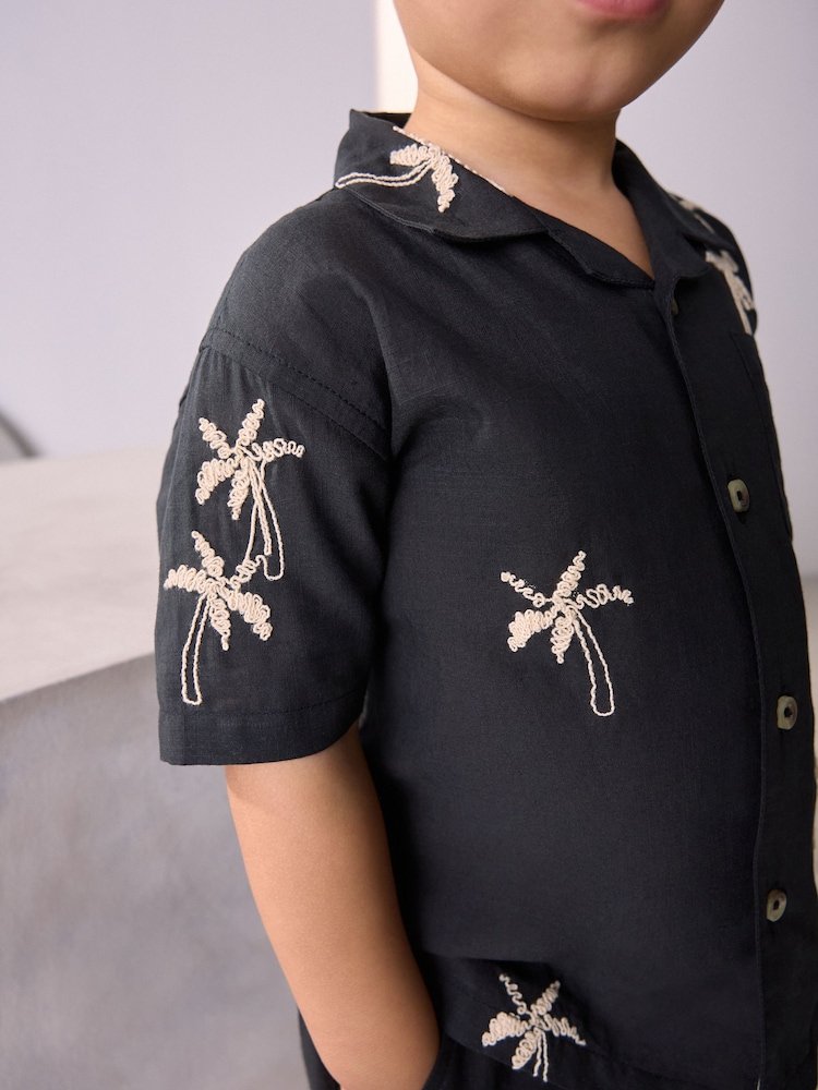 Black Palm Tree Embroidery Revere Collar Short Sleeve Texture Shirt And Shorts Set (3mths-7yrs) - Image 2 of 7