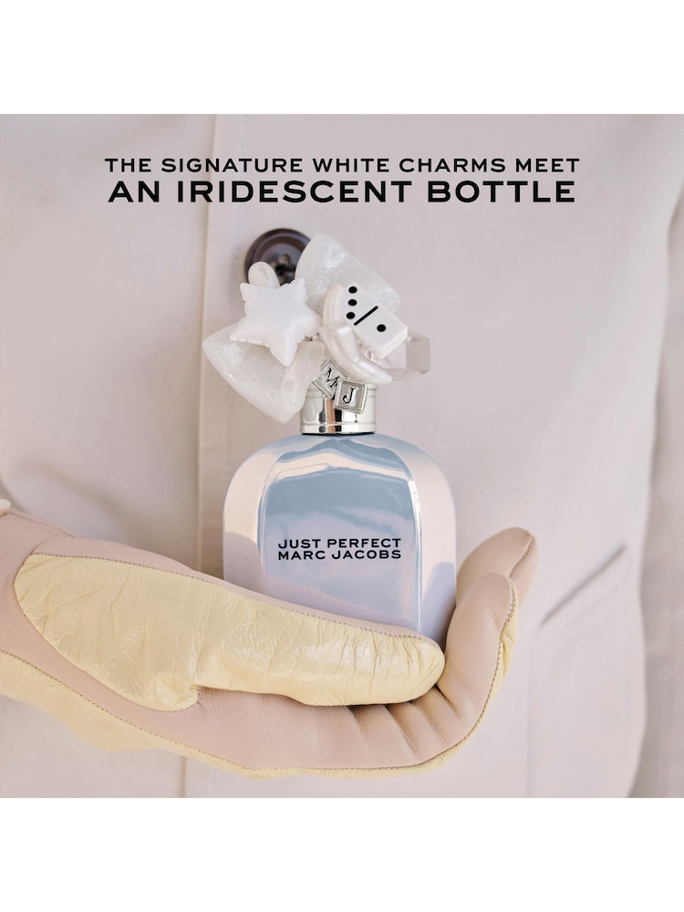 Marc Jacobs 50ml Just Perfect Eau de Parfum - Image 2 of 6 Marc Jacobs 50ml Just Perfect Eau de Parfum - Image 2 of 6
