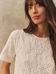 Crème - Chemisier en coton texturé Fleuri Cornelli brodé Manches courtes  100% Coton - Image 1 de 8