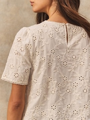 Crème - Chemisier en coton texturé Fleuri Cornelli brodé Manches courtes  100% Coton - Image 5 de 8
