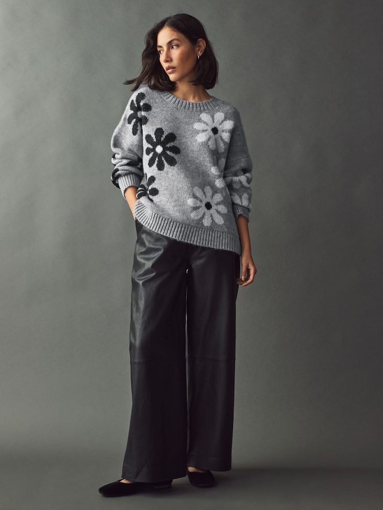 Grey Floral Graphic Pattern Knitted Jumper - Image 2 of 7