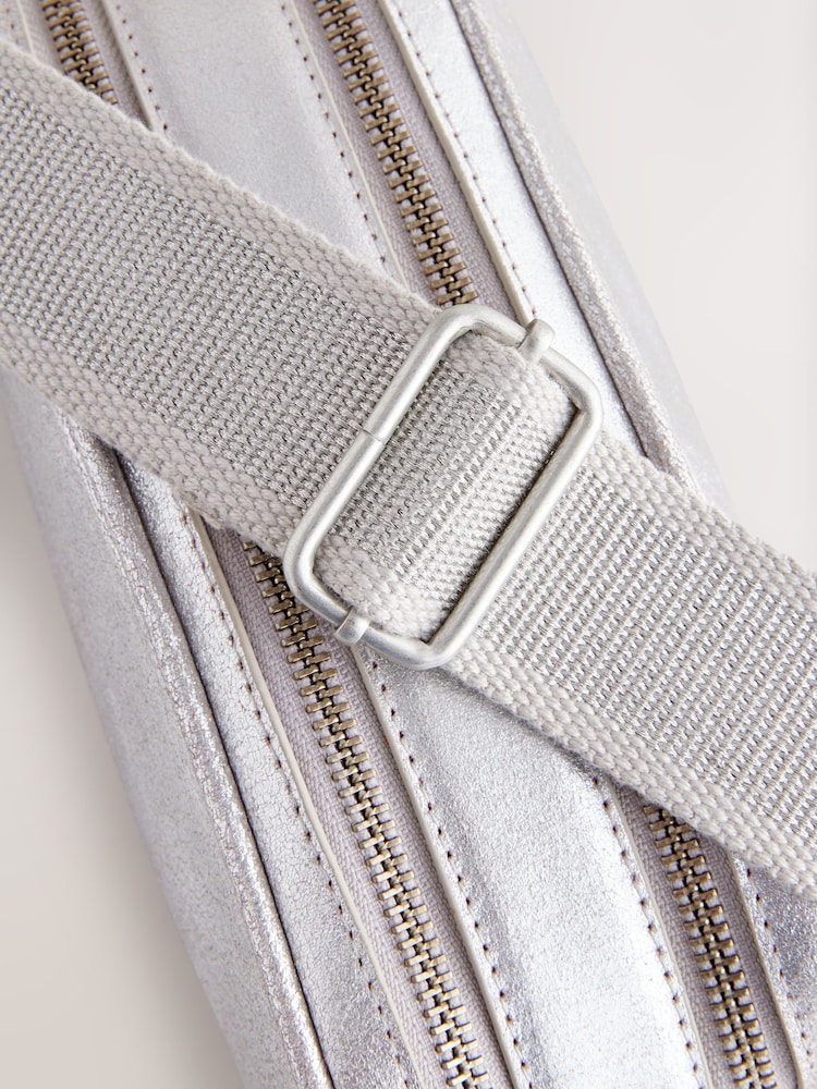 Metallic Leather Camera Bag - Image 10 of 11