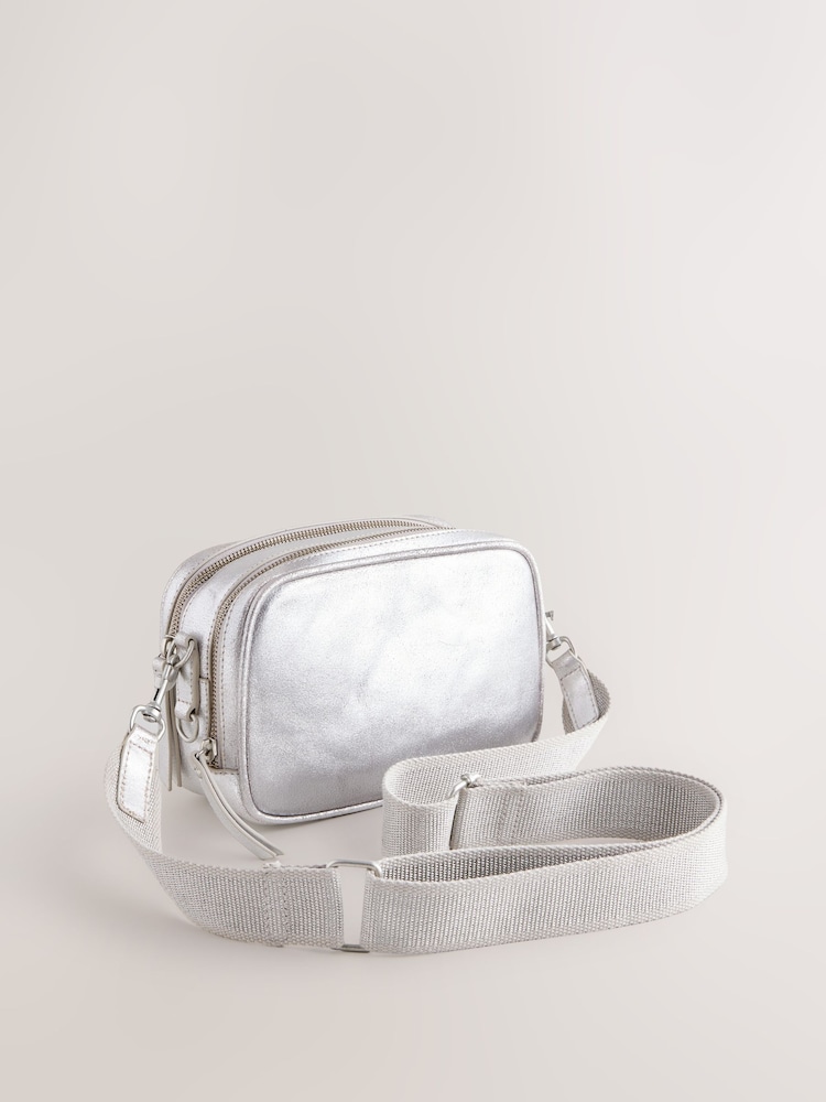 Metallic Leather Camera Bag - Image 7 of 11