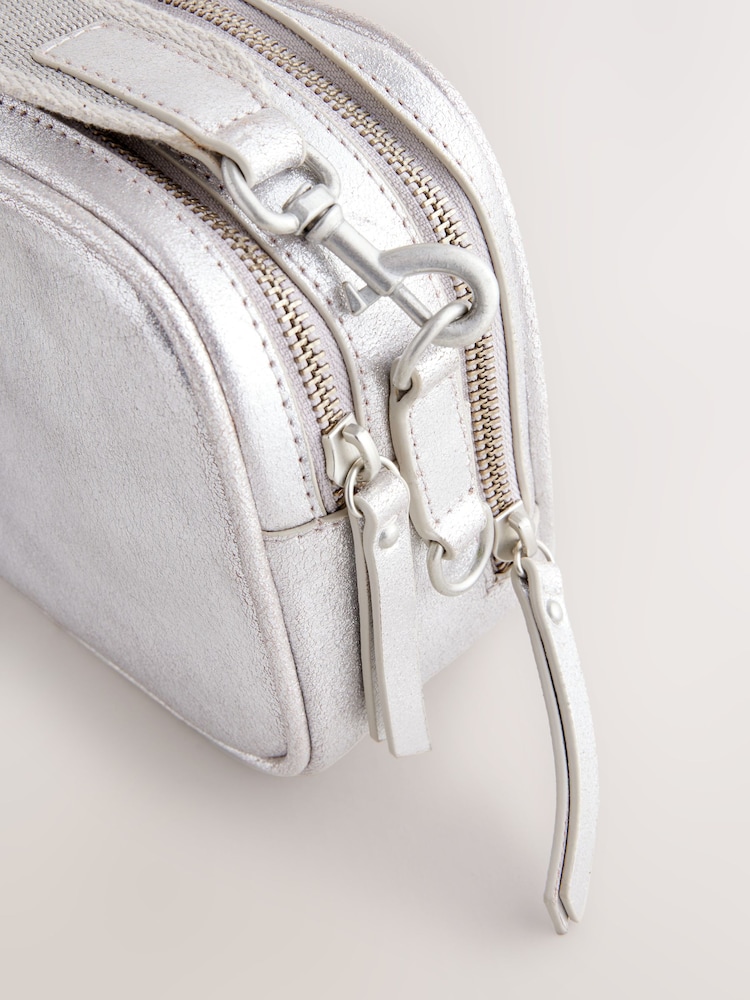 Metallic Leather Camera Bag - Image 8 of 11