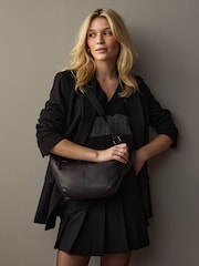 Black Casual Leather Sling Bag - Image 2 of 9