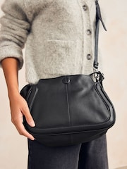 Noir - Sac à bandoulière en cuir Curve - Image 2 of 8