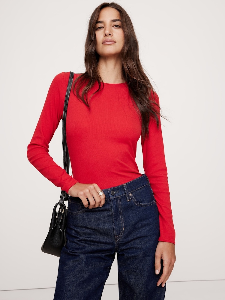 Banana Republic Red Ribbed Crew-Neck T-Shirt - Image 1 of 1