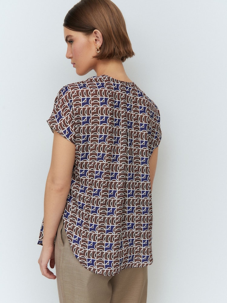 Navy/Brown Geo Print Relaxed Fit Short Sleeve Overhead V-Neck Blouse - Image 2 of 7