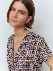 Navy/Brown Geo Print Relaxed Fit Short Sleeve Overhead V-Neck Blouse - Image 4 of 7