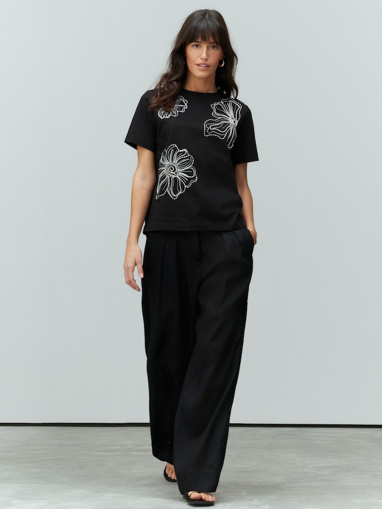 Black Beaded Floral Embelished 100% Cotton T-Shirt - Image 3 of 7