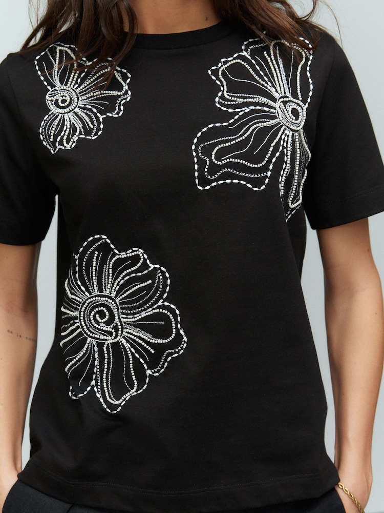 Black Beaded Floral Embelished 100% Cotton T-Shirt - Image 4 of 7