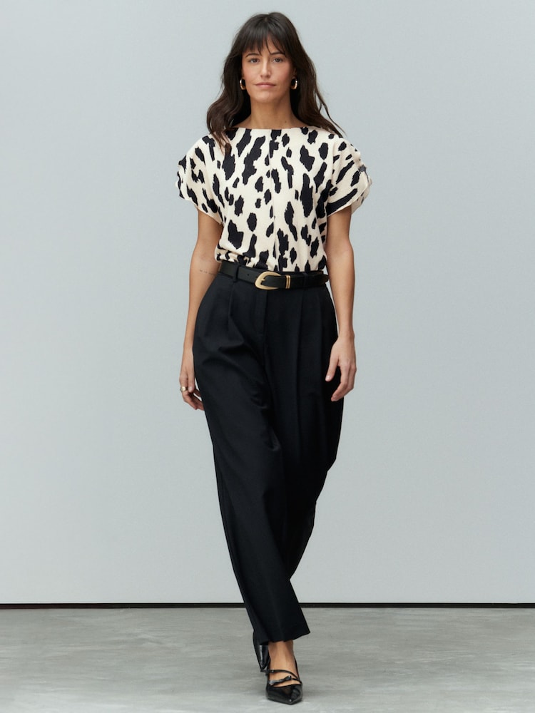 Cow Print Flutter Sleeve Textured Smart Top - Image 2 of 4