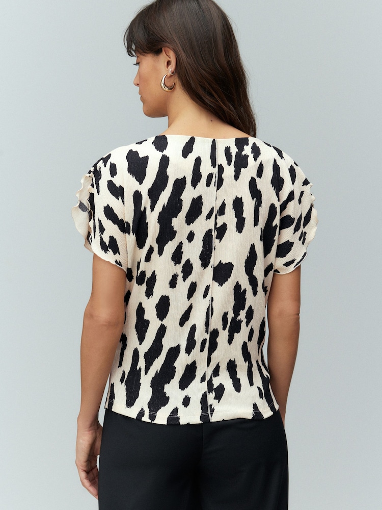Cow Print Flutter Sleeve Textured Smart Top - Image 3 of 4