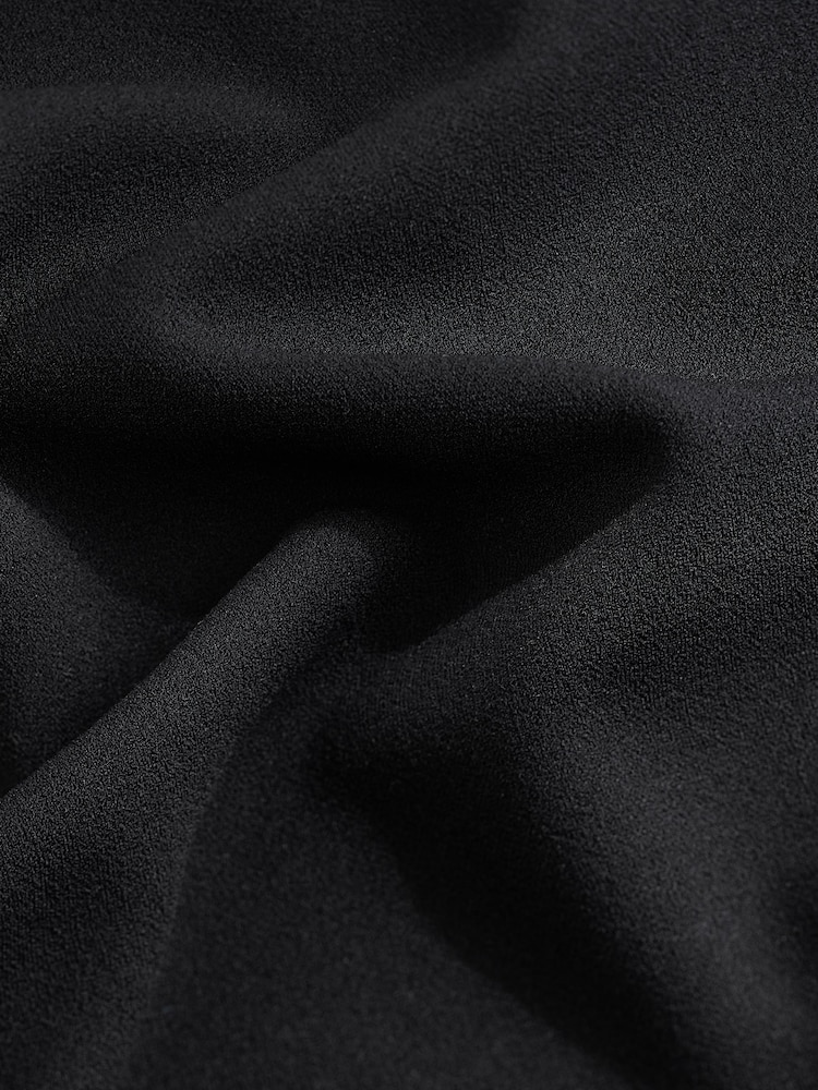 Black Contrast Neck Trim Crepe Boxy T-Shirt - Image 6 of 7