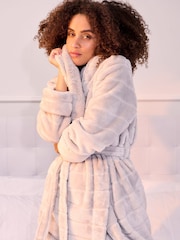 Hellgrau - Boux Avenue Gemütlicher, langer Morgenmantel mit Streifen - Bild 1 von 6