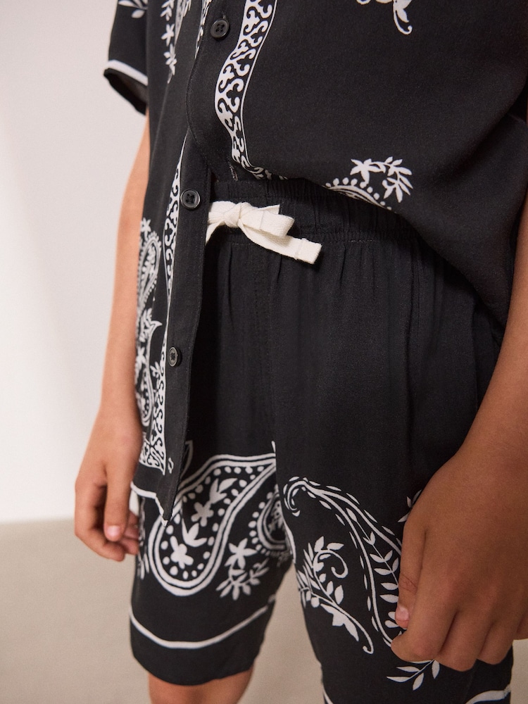 Black/White Short Sleeve Boarder Printed Shirt and Shorts Set (3-16yrs) - Image 4 of 4