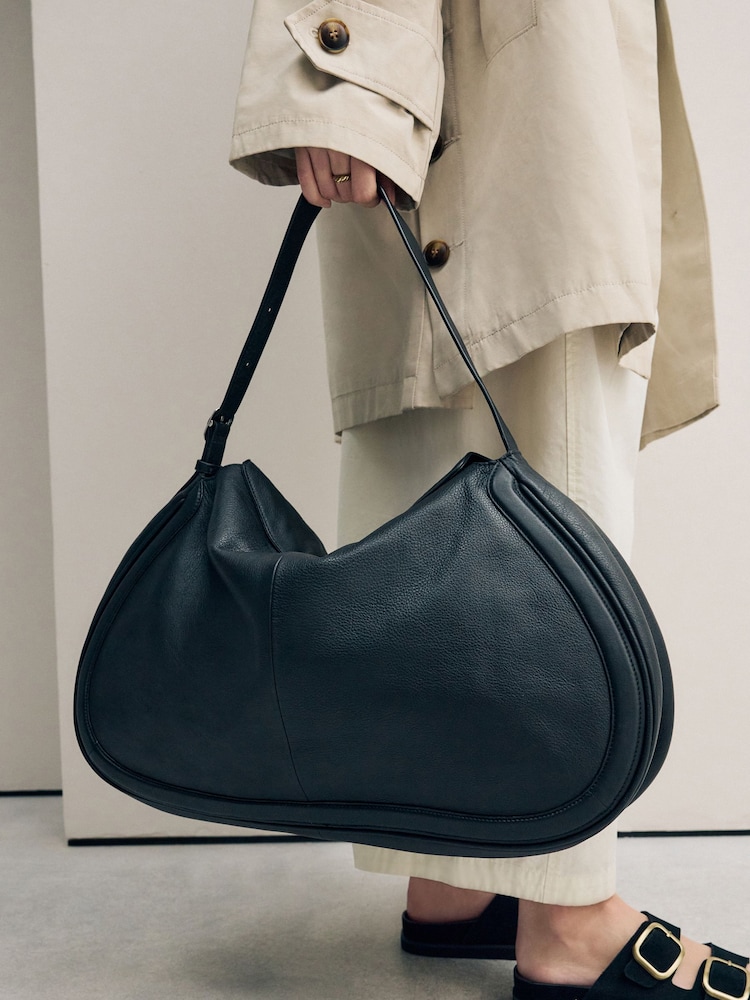 Noir - Sac à bandoulière en cuir incurvé - Image 1 of 6