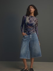 Blue Patch Print Long Sleeve Ruched Side Mesh Top - Image 3 of 8