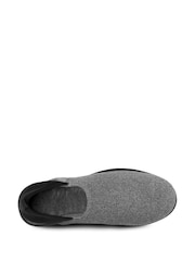 Totes Grey Mens Isotoner Felt Isoflex Full Back Slippers - Image 4 of 5