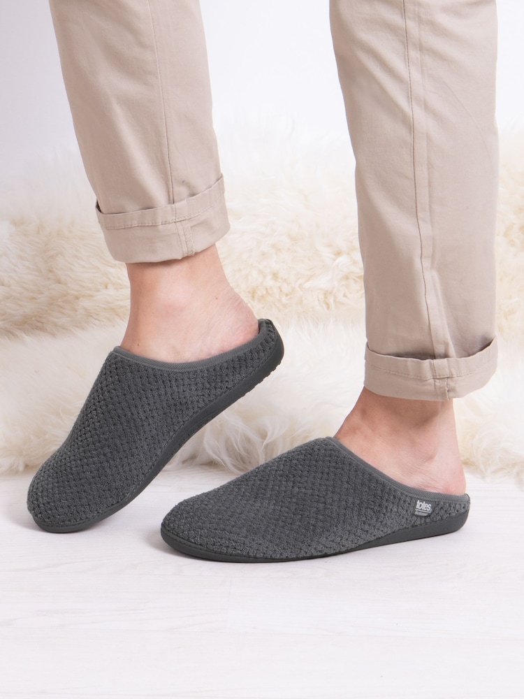 Totes Grey Mens Isotoner Swept Back Popcorn Mule Slippers - Image 1 of 5