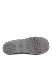 Pantuflas tipo botín con talón completo y diseño de pompones para mujer Isotoner de Totes - Imagen 4 de 5