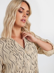 Yours Curve Natural Pintuck Blouse - Image 4 of 5