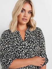 Yours Curve Bluse mit Biesen - Bild 3 von 5