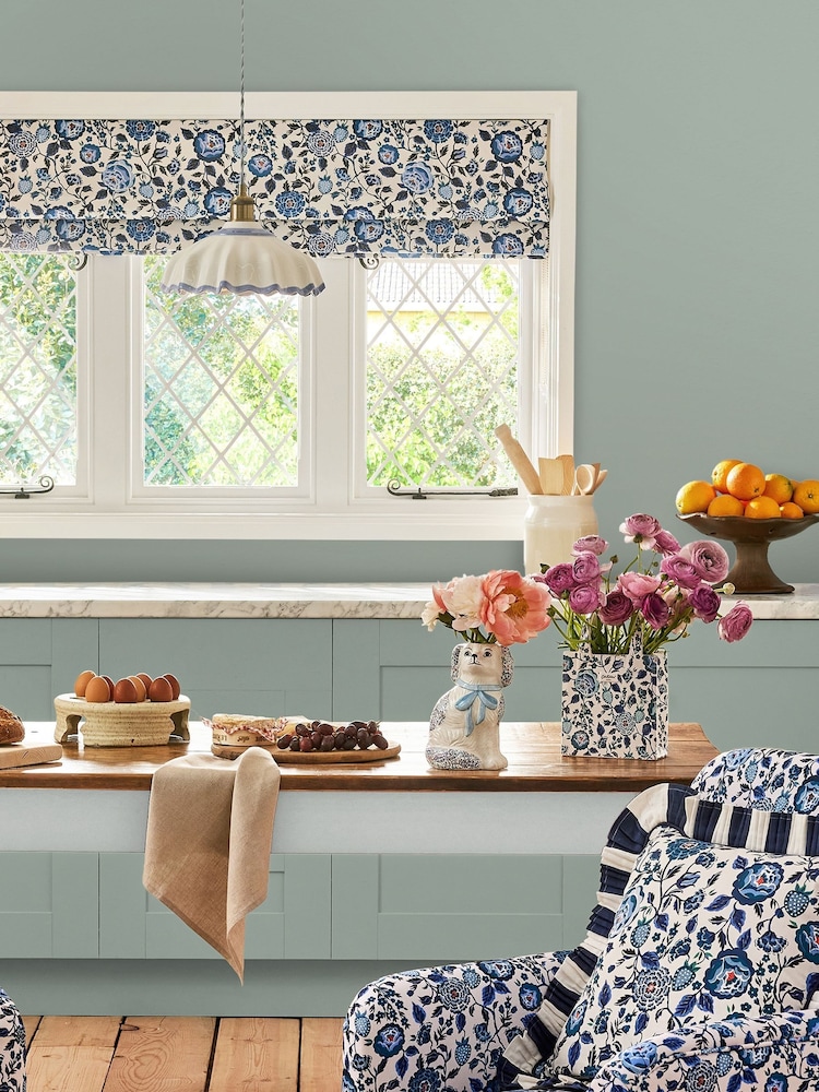 Cath Kidston Peaceful Day Peaceful Day MultiSurface Emulsion 2.5L Paint - Image 2 of 3