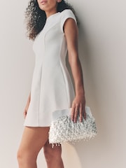Weiß - Perlenbesetzte Clutch mit Schnappverschluss - Bild 2 von 10