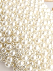 Blanco - Faux Pearl Clasp Clutch - Imagen 10 de 12